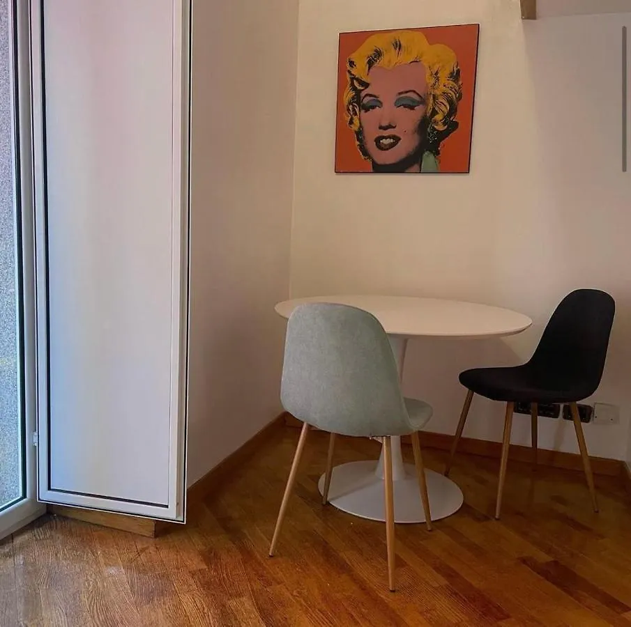 Casa Pier Paolo & Stella Bed & Breakfast Naples 0*,  Italy